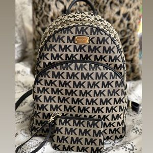 Michael Kor’s back pack / wristlet set